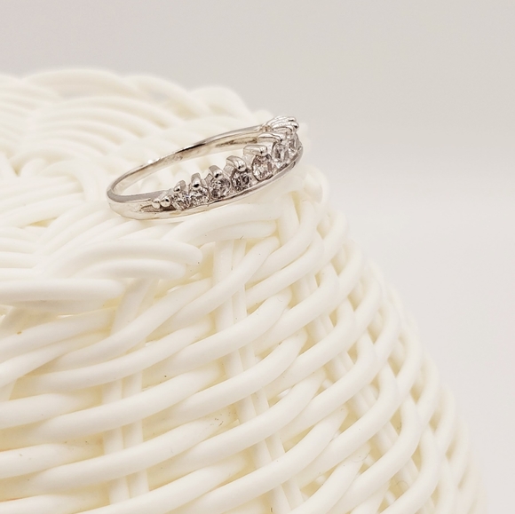 Sterling silver & cz ring NIB - Picture 3 of 9